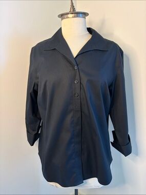 CHICO’S Black Button up Collared Shirt SIZE 2
